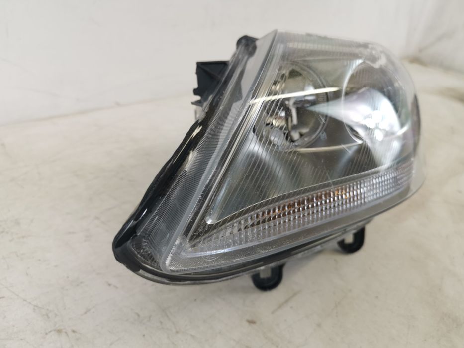 Ляв фар с халоген Z4 / Lqv far s halogen Z4 ( , , , , ) Оригинален, в