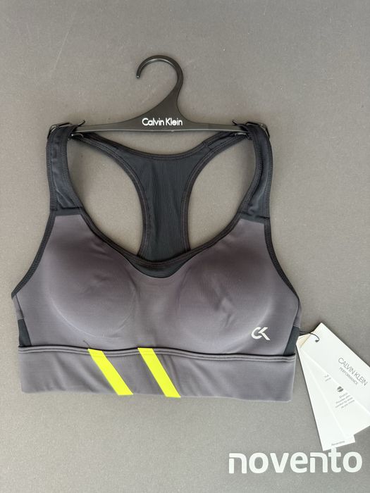 Оригинално спортно бюстие Calvin Klein /S/