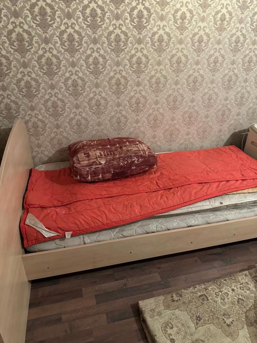 Кровать односпальный