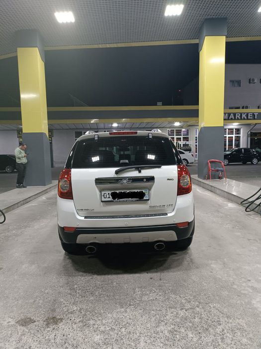 Captiva 2  Benzin 2012 Oq  srochna sotiladi