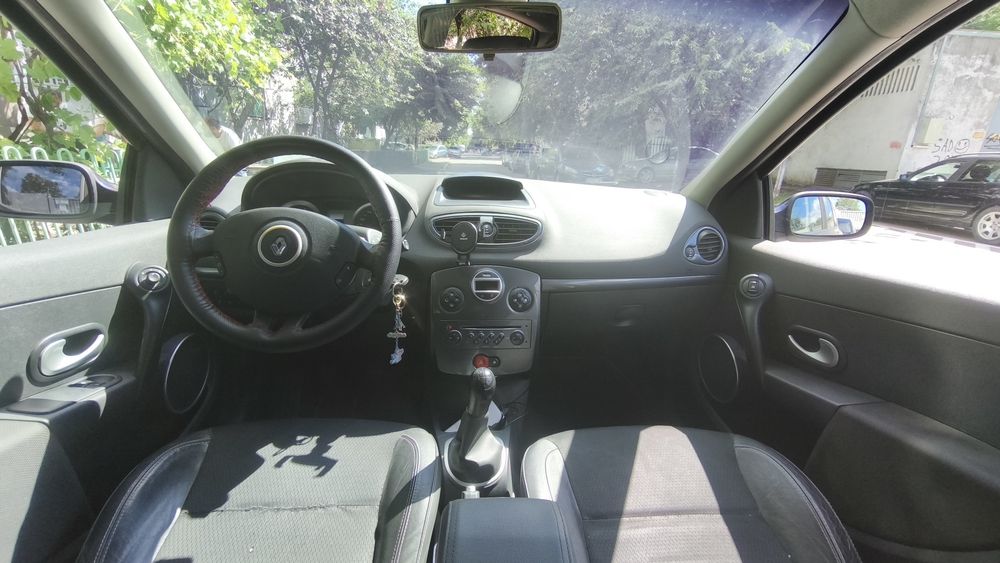 Vând Clio 3 1.6 16V 2007 km reali