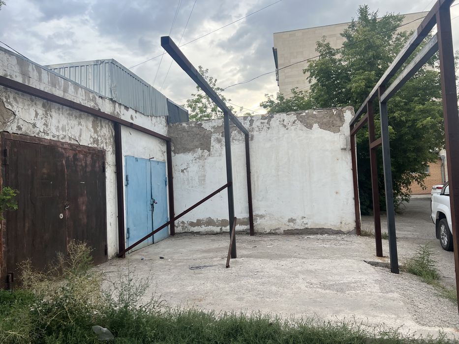 Гаражи под Дитейлинг