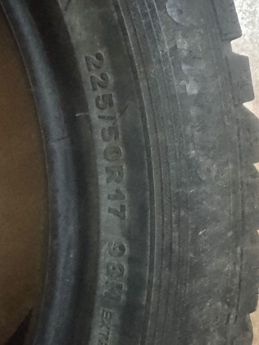 Зимние шины комплект