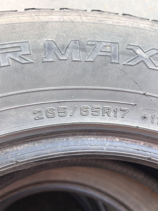 Шины 265/65/17 продам