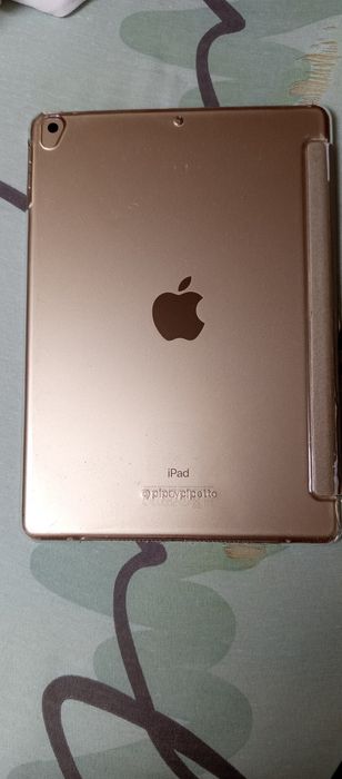 Tableta iPad generația a 5 a