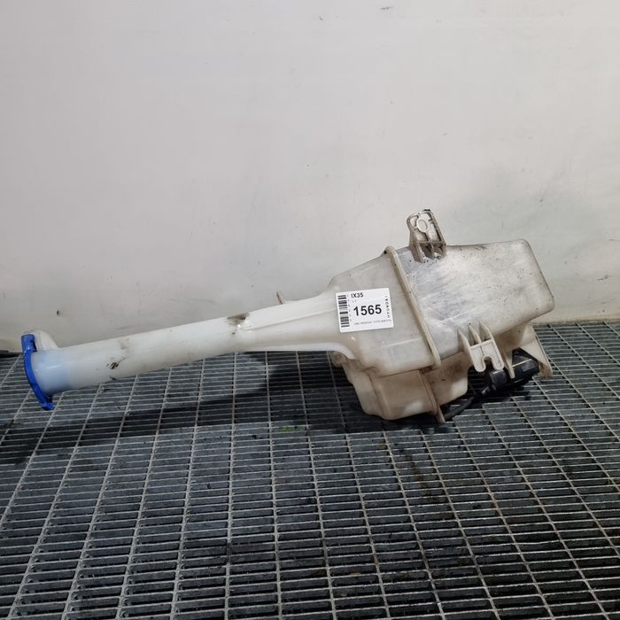 Vas rezervor lichid parbriz Hyundai IX35 2013 - 2015 (1565) model fara spalatoare far 986102Y000 Garantie