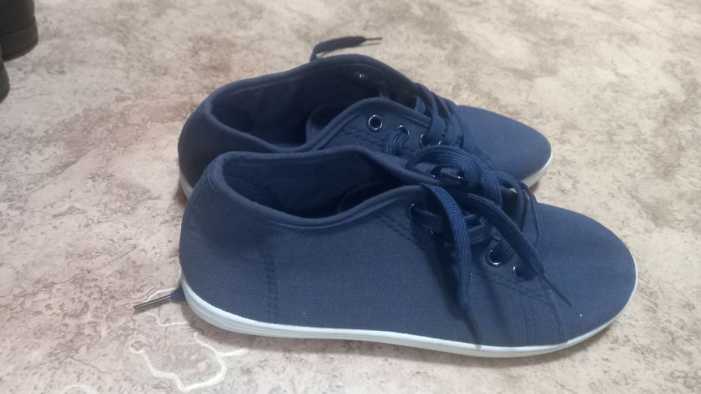 Продам разные обуви