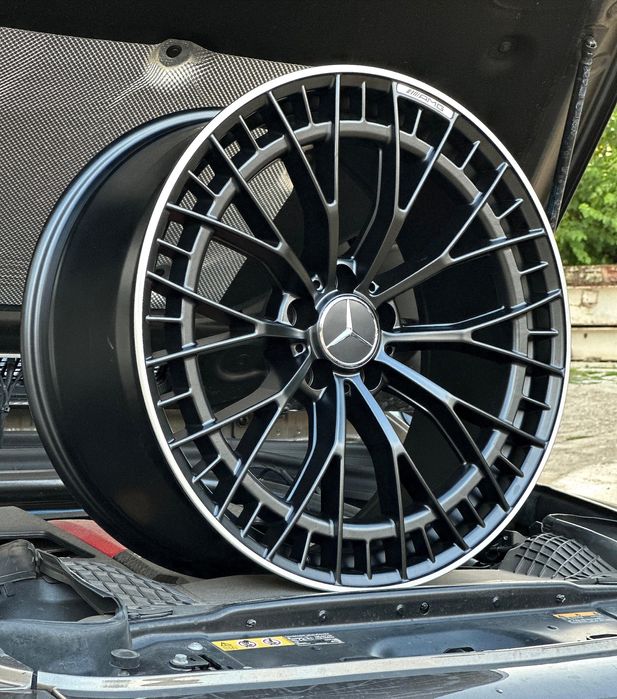 Jante 18 Mercedes R18 A class C class Cla Gla Glc Glb CLS e class eqc