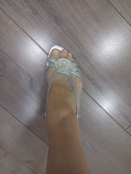 Женская летняя обувь