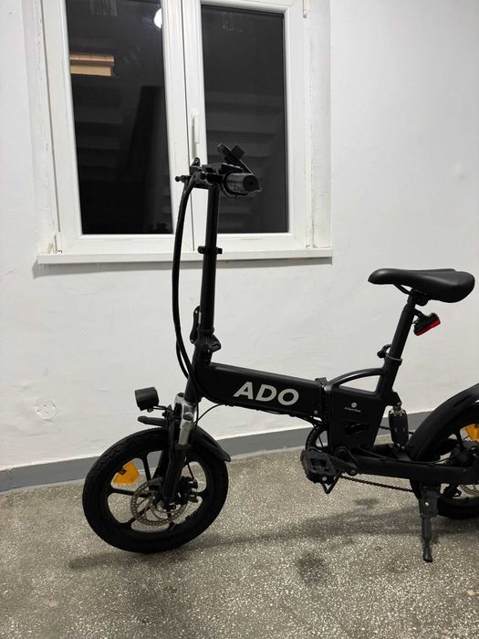 PRET FIX - Bicicletă electrică pliabilă ADO A16, ca nouă, rulaj sub 70 km