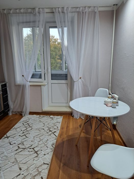 Сдам квартиру посуточно Карбышева, 25