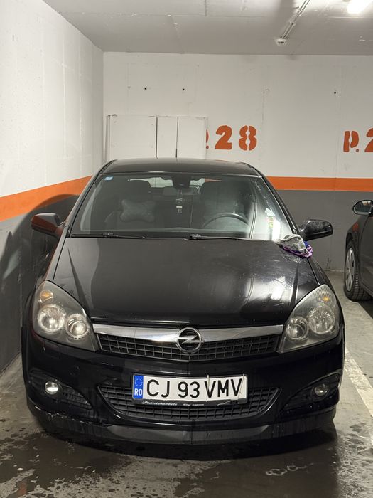 Opel astra H Gtc