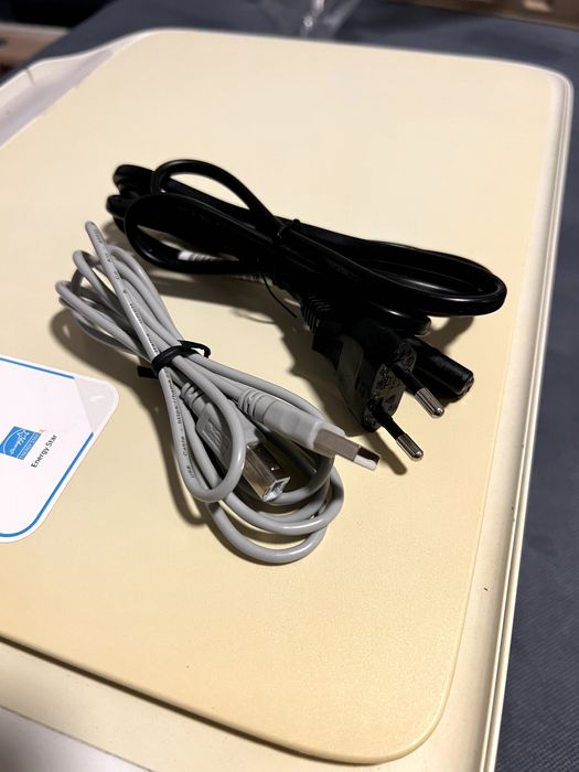 HP DeskJet 2130 - Imprimanta multifuncțională