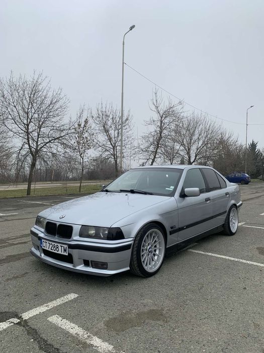 BMW e36 перфектна!!!