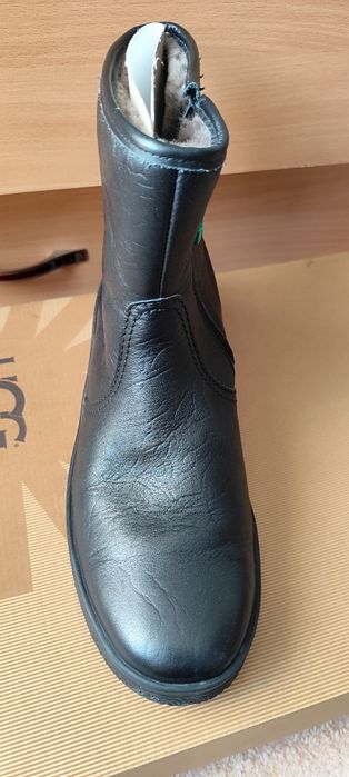 Продам кожаные сапоги