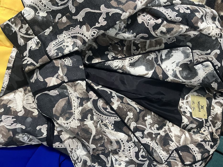 Женская одежда , размер S