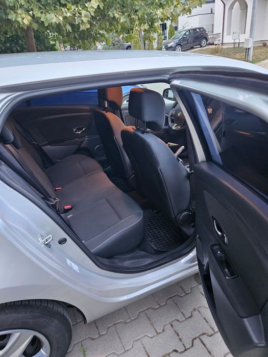 Autoturism Renault Megan