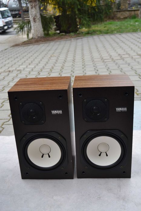 Boxe Yamaha NS 615