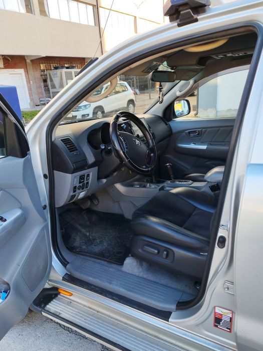 Toyota hilux 4x4,3.0 automat, utilitar