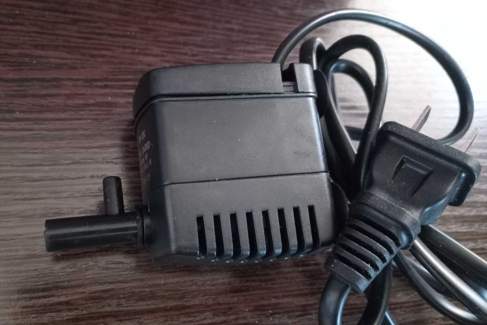 Помпа для аквариума Sobo wp-280