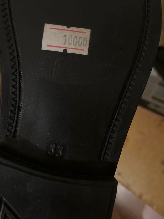 Продам туфли на мальчика