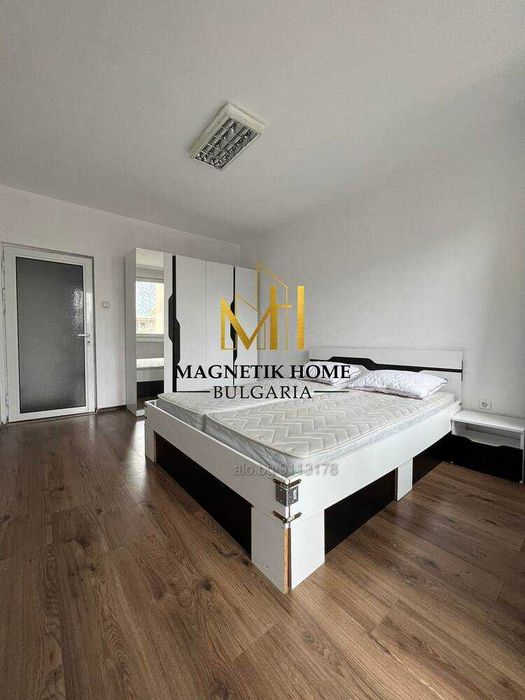 Двустаен апартамент до ПМГ в широк център