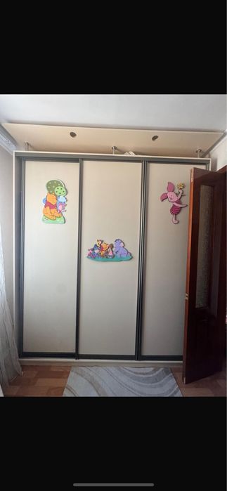 Продам шкаф …купе три двери в хорошем состоянии