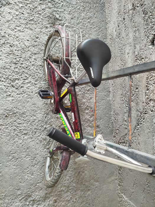 Вэлэсапэт сотилади