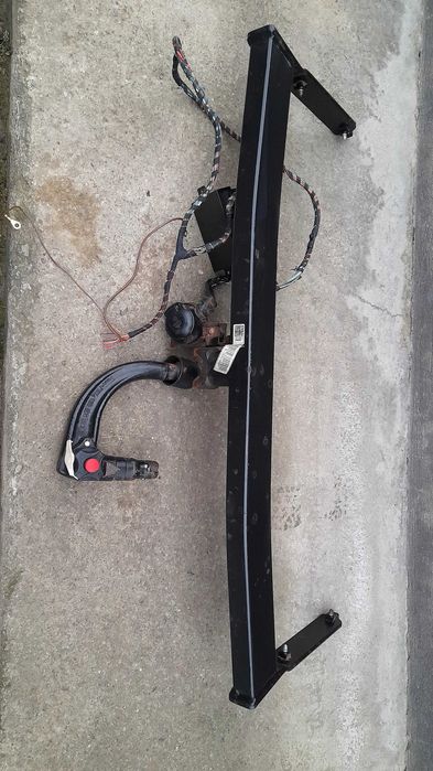 Carlig de remorcare Vw Golf 5,Golf 6 ,Golf5 plus Golf 6 plus