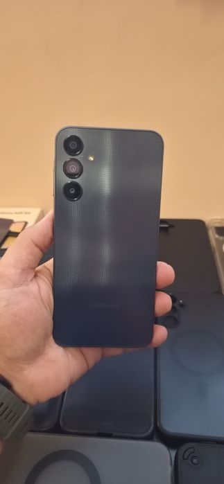 Samsung a25 8\256