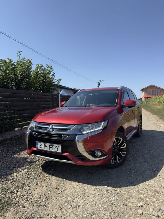 Schimb Mitsubishi Outlander