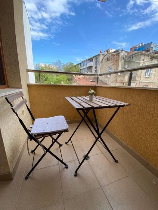 Дава се под наем Двустаен апартамент в Варна, ЖП Гара - 60 кв.м за 550 € - Снимка #16