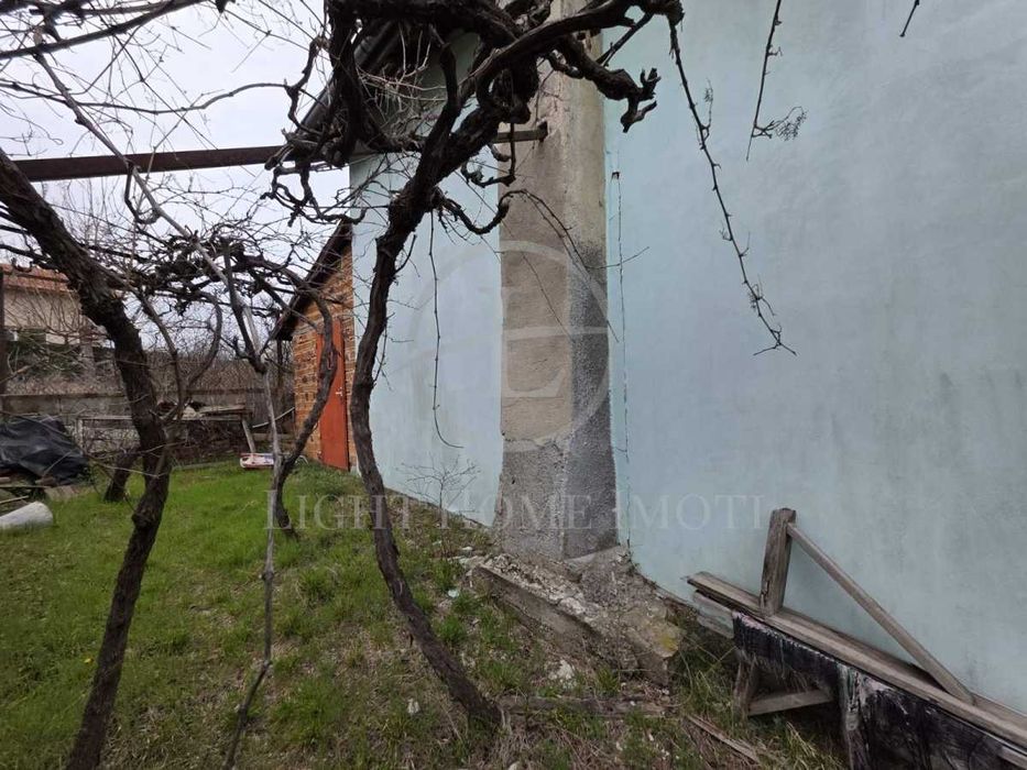 Реф. 2967 Къща / Тип Вила /  Двор