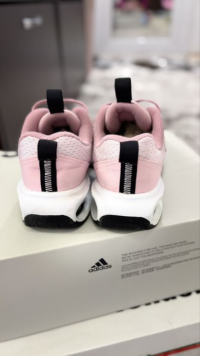 Маратонки на Nike