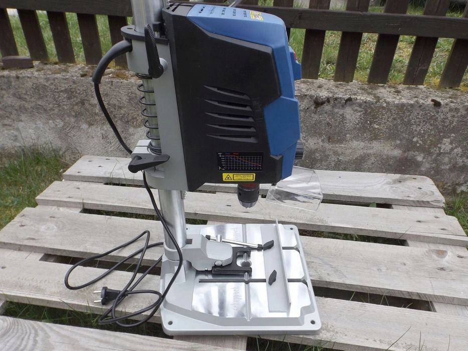 Mașina de găurit dp 40 710 w