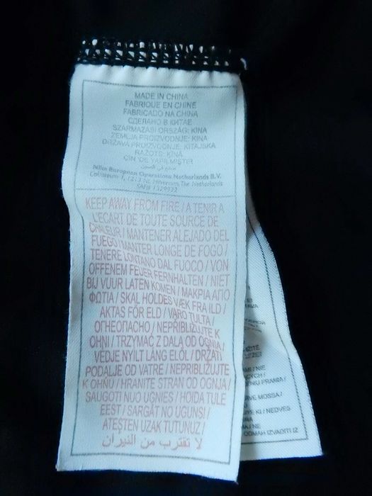 Tricou ciclism dame Nike Run + Dri Fit. Marime L (173 cm inaltime).