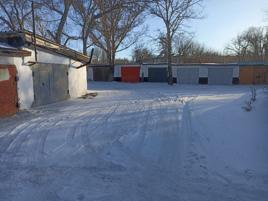 Продаётся гараж.