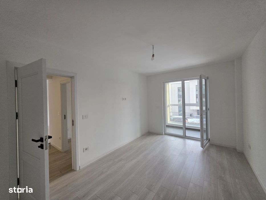 Apartament 2 camere - Etaj 1, balcon închis - Str. Soarelui, Păcurari