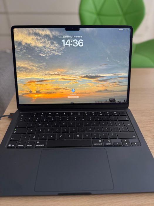 Macbook Air 13 M4 16GB RAM 256GB Midnight