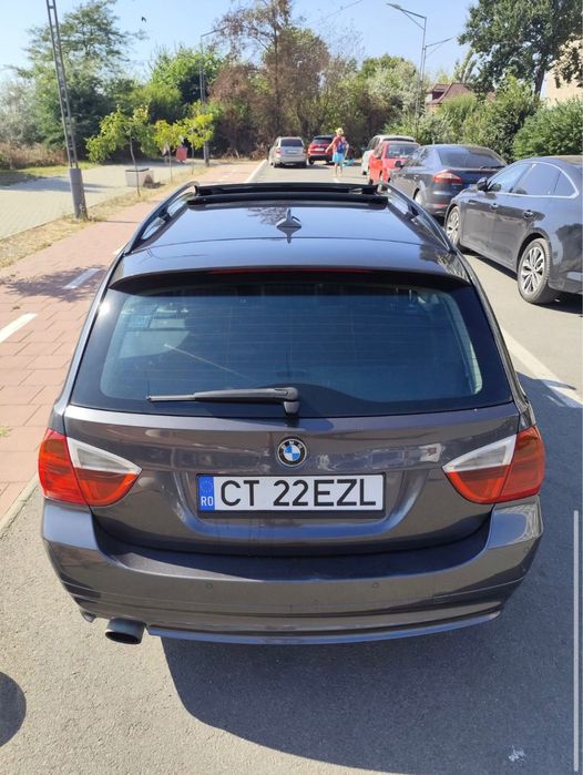 Vând BMW E91 143hpN47