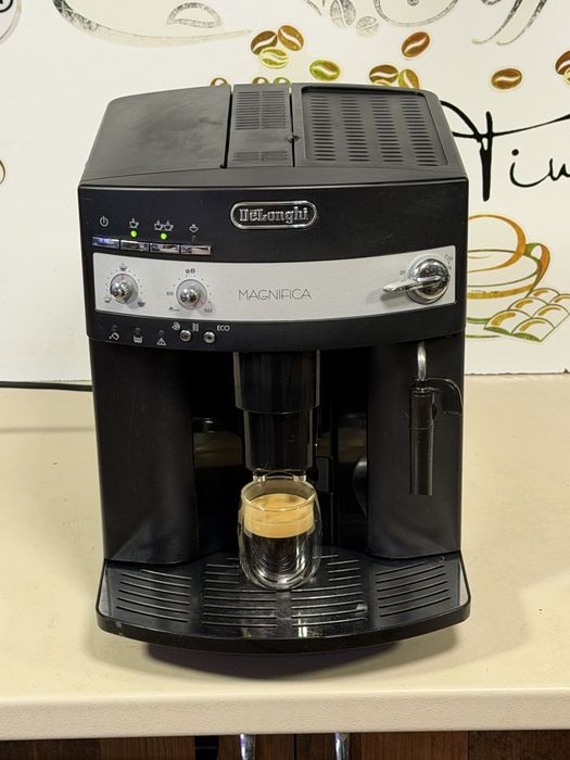 Кафемашина кафе автомат delonghi magnifica с гаранция