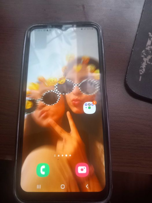 продавам телефон samsung a14 5G 128GB 4GB RAM