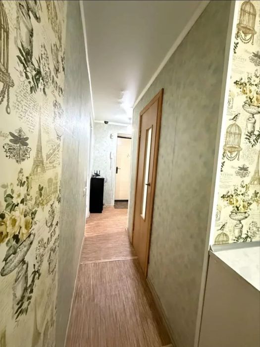 Продаётся 1 комн район Школьник