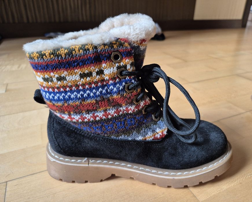 Ботинки зимние детские новые