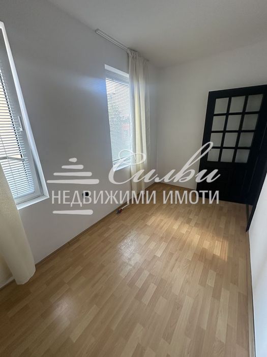 Двустаен апартамент НОВО строителство - кв.Вароша!