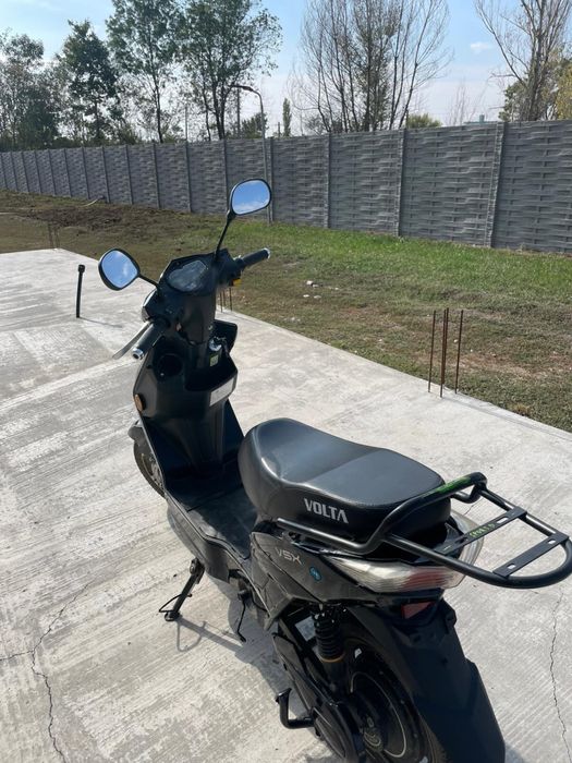 Scuter electric fara permis Volta