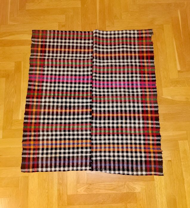 Ръчно тъкана престилка + вълнен плат 2бр.