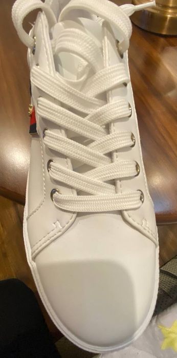 Продаются женские слипоны