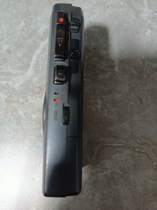 Диктофон SANYO, б/у
