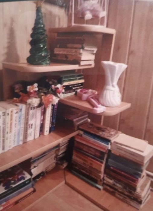 Raft suspendat,  de colț